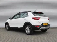 Kia Stonic 1.0 T-GDi MHEV DynamicLine | Camera | LED | Apple Carplay/Android Auto | Airco | Cruise | 15" LM |
