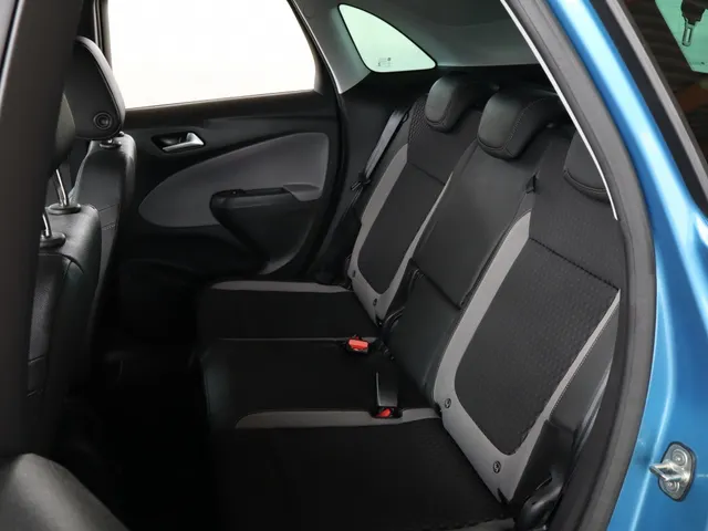 Opel Crossland X 1.2 Turbo Innovation | Camera | keyless