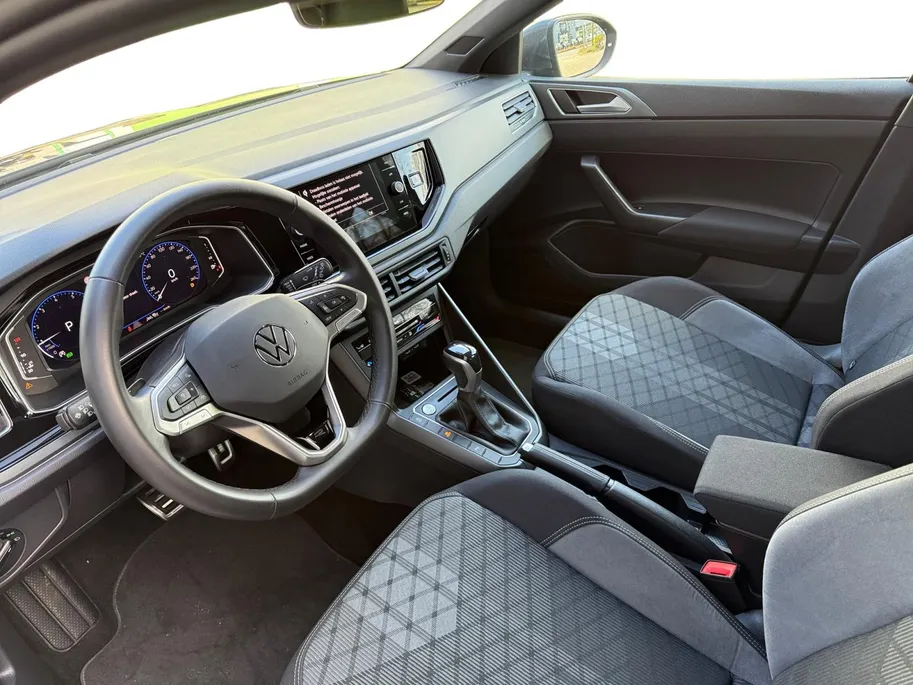 Volkswagen Taigo R-Line | Camera | Keyless | Apple Carplay / Android Auto |