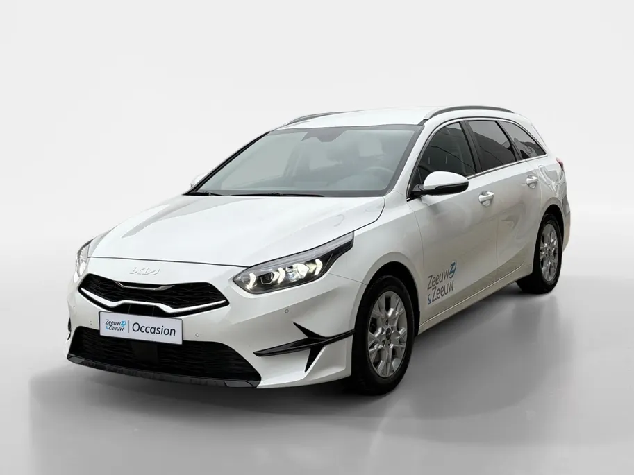 Kia Ceed Sportswagon 1.0 T-GDi DynamicPlusLine | Stoel- en stuurverwarming | Elektrisch bedienbare achterklep | Parkeersensoren voor- en achter | Achteruitrijcamera | Apple/Android Carplay | Navi | Cruise Control