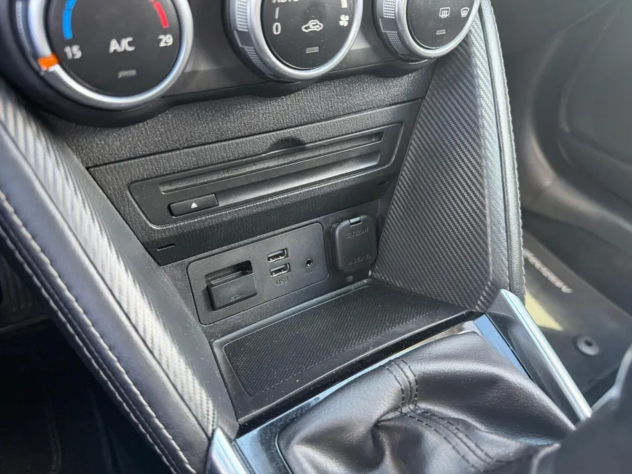 Mazda 2 1.5 Skyactiv-G GT-M | Cruise & Climate Control | All Season Banden | Bluetooth | Navigatie | Stoelverwarming | Parkeersensoren | LMV | 12 Maanden BOVAG Garantie