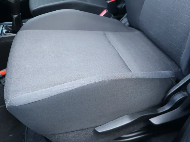 Suzuki Swift 1.2 Select Hybrid AdaptiveCruise | Carplay