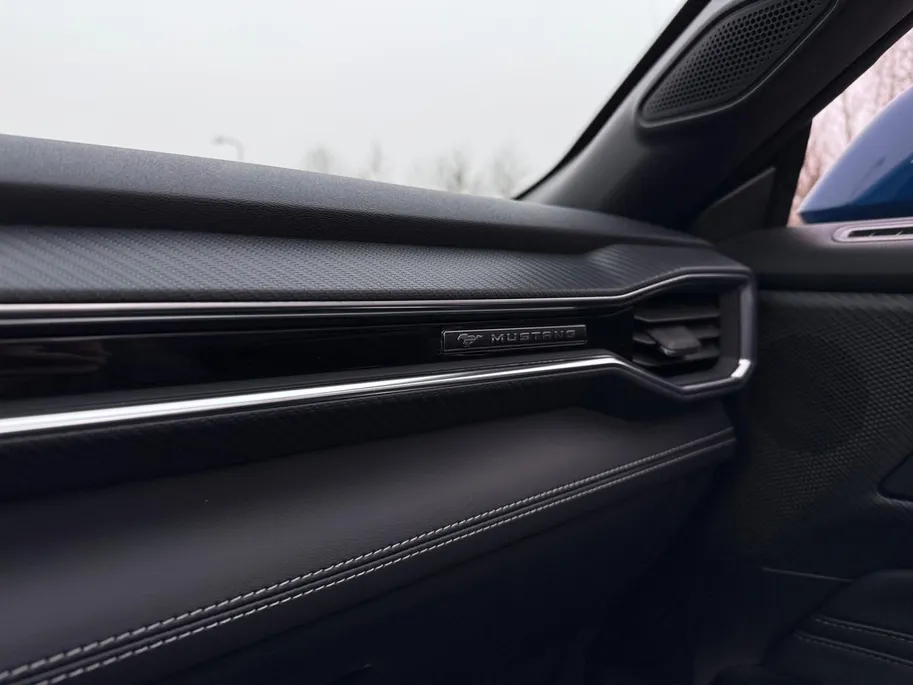Ford Mustang 5.0 Ti-VCT V8 GT | CABRIOLET | Adaptive Cruise Control | BLIS | Kleppensysteem | Performance Modus |  Achteruitrijcamera | Leder |