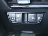 Kia EV6 Plus Advanced 84 kWh | Stuur-/stoelverwarming + ventilatie | Schuifdak | 360 Camera | Leer | Geheugenstoel | Telefoonlader | 20' LM | LED |