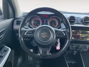 Suzuki Swift 1.2 Select Smart Hybrid | Stoelverwarming | Apple Carplay en Android Auto | Parkeersensoren | Dodehoek detectie