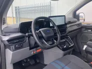 Ford Transit Custom 320 2.0 TDCI 170 pk L1H1 Sport DC AWD Dubbele Cabine - AWD - Elektrische schuifdeuren - Wegklapbare Trekhaak - 360gr Camera