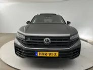 Volkswagen Touareg R 3.0 TSi eHybrid 4M 462 PK | Panoramadak | Luchtvering | Trekhaak