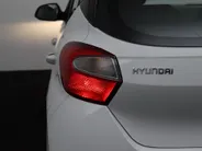 Hyundai i10 1.0 Comfort | Carplay | Airco | Cruise | NU Rijklaarprijs! Incl.12 Maanden, APK, Onderhoudsbeurt etc! Premiumpakket gratis!