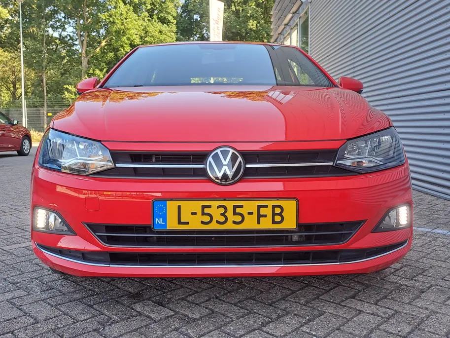 Volkswagen Polo 1.0 TSI Highline | Adaptieve Cruise | Climate | Bluetooth | DAB | Licht Metalen Velgen