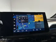 Renault Clio 160PK Hybrid Esprit Alpine Automaat | DEMO | Harman Kardon Audio | 360 Camera | Adaptive Cruise Control | Stoelverwarming | Apple CarPlay/Android Auto | Climate Control | Full LED | Lichtmetalen Velgen | Sportstoelen |