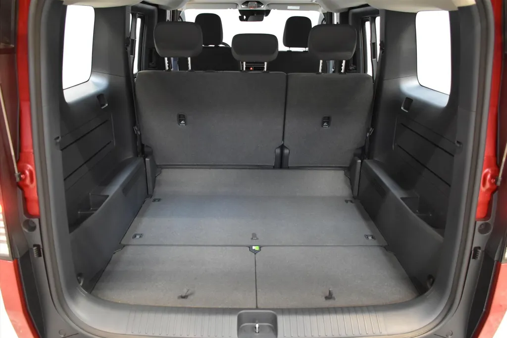 Kia PV5 Passenger 71,2 kWh Plus NIEUW