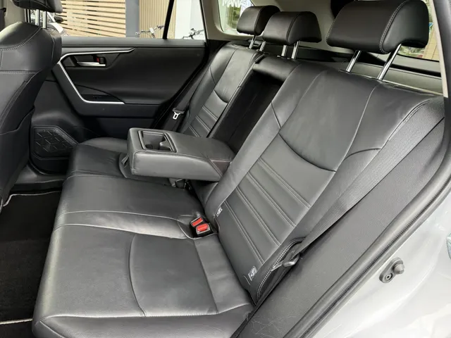 Toyota RAV4 2.5 Hybrid Executive | JBL | Memory Seat | Elek. achterkl. |