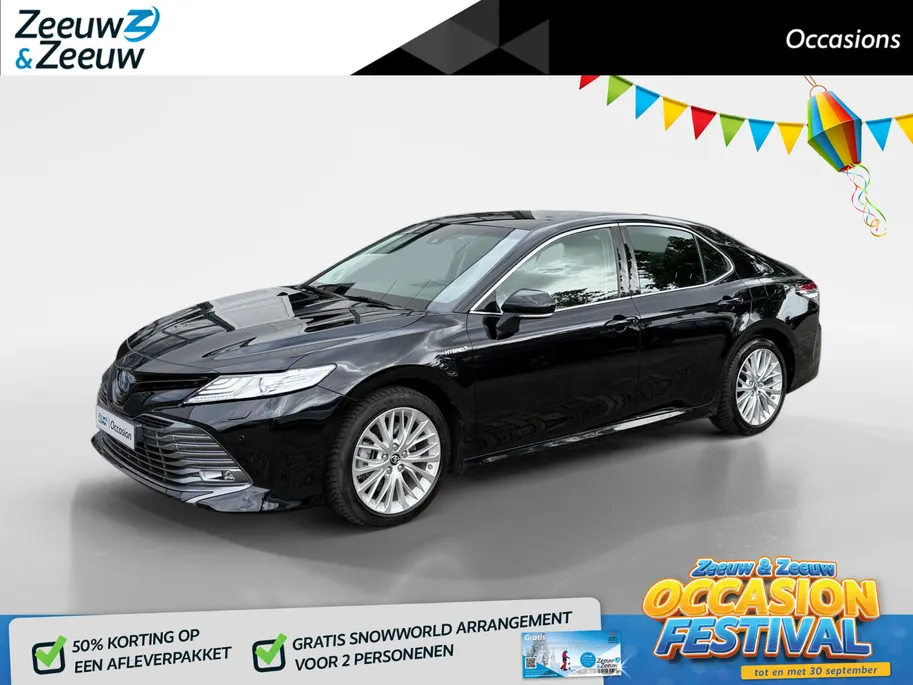 Toyota Camry 2.5 Hybrid Premium LM VELGEN | LEDER | STOELVERWARMING | CRUISE | NAVI | APPLE CARPLAY EN ANDROID