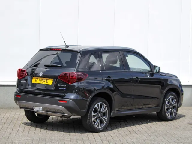 Suzuki Vitara 1.4 Boosterjet Style Smart Hybrid | Navi | Panodak | Adap. Cruise | Leder | Lm-Velgen
