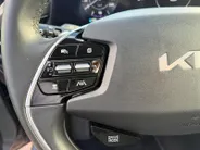 Kia Niro EV DynamicLine 64.8 kWh | Zeer nette auto | Navigatie | Apple CarPlay & Android Auto | Achteruitrijcamera | Fabrieksgarantie t/m 6-2030 |