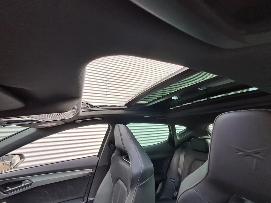 CUPRA Formentor 1.4 e-Hybrid VZ Copper Edition | Voorstoelen verwarmd | Automaat | ECC | Navi | Leer | Stuur verwarmd | Apple Carplay/Android Auto | Cruise control adaptief | SOH 93,6%