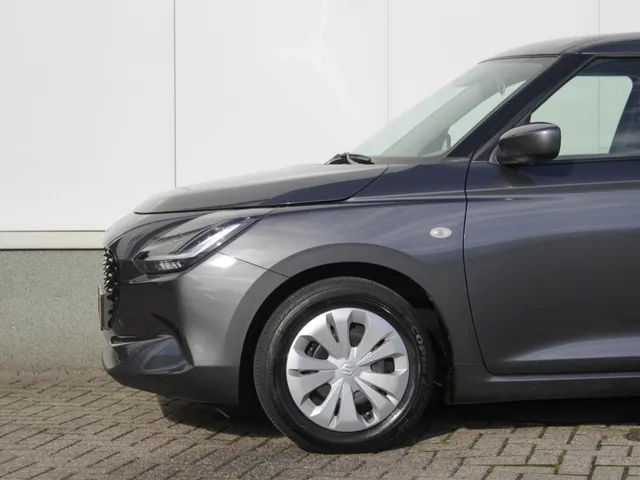 Suzuki Swift 1.2 Comfort Smart Hybrid | Navi | Adap. Cruise | Camea | Park sens