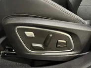 Renault Austral 200PK E-Tech Full Hybrid Esprit Alpine Automaat | DEMO - Beschikbaar per 30-10-2026 | Afneembare Trekhaak | Elektrisch Verstelbare Stoelen |  Adaptive Cruise Control | Climate Control | Apple CarPlay/Android Auto |