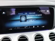 Mercedes-Benz E-Klasse Estate 300 e Business Solution Luxury l Achteruitrijcamera l Dodehoekassistant l Panoramadak
