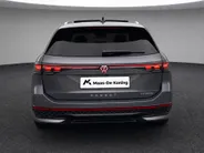 Volkswagen Passat Variant 1.5eHybrid 200kW/272PK R-Line · Panoramadak · Trekhaak · 360°Camera + Parkeersensoren · Garantie t/m 11-11-2030 of 100000km.
