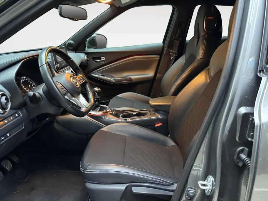 Nissan Juke 1.0 DIG-T Tekna | Stoelverwarming | 360 Graden camera | Bose audiosysteem | Navigatie | Apple carplay | Android auto