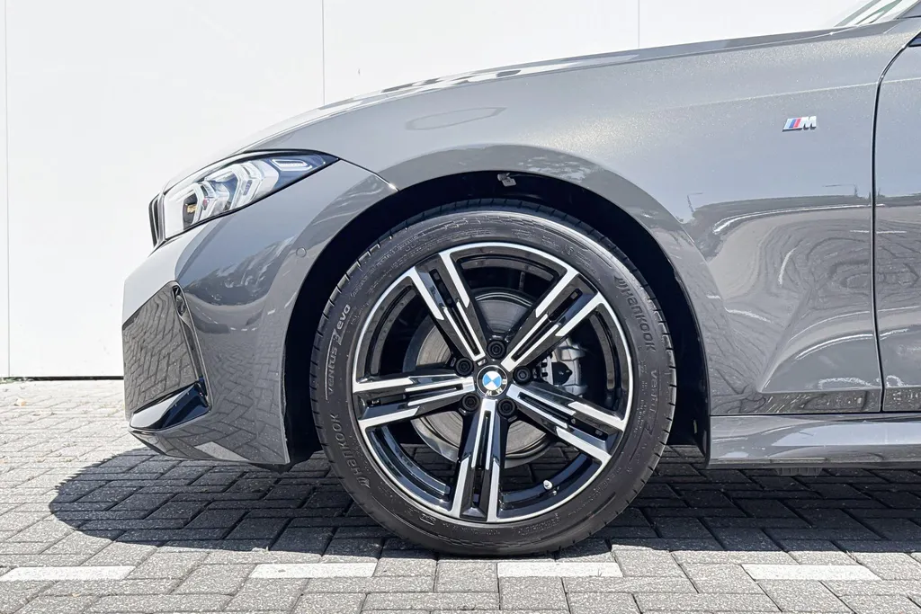 BMW 3 Serie Sedan 318i
