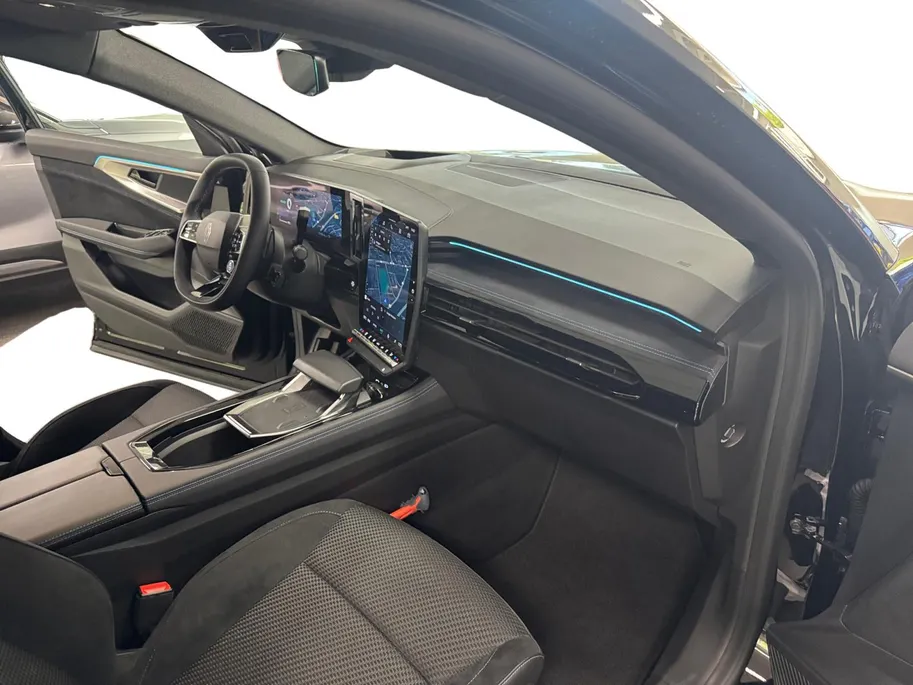 Renault Espace E-Tech full hybrid 200 esprit Alpine 7p. 7-pers. | 200 PK Hybrid | Camera | Navigatie | Matrix LED | Elektrische Achterklep |