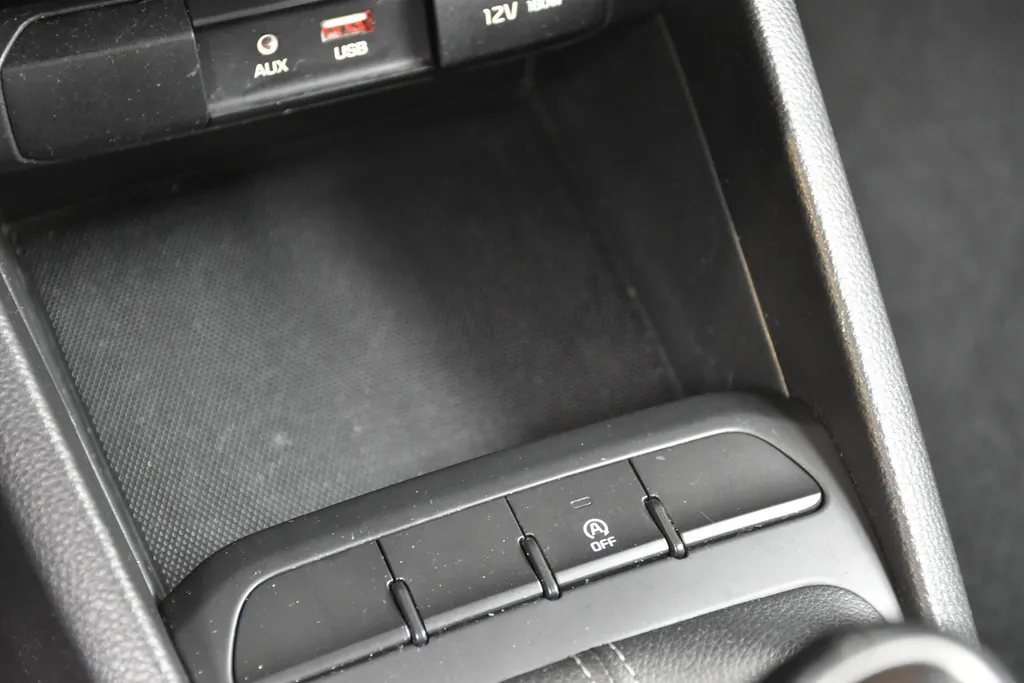 Kia Rio 1.0 T ComfortPlusLine I Navi I LM