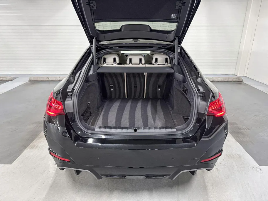 BMW i4 xDrive40