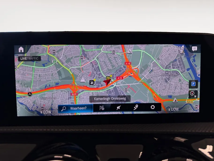 Mercedes-Benz CLA 180 AUTOMAAT | LUXURY LINE | APPLE CARPLAY | NL-AUTO |