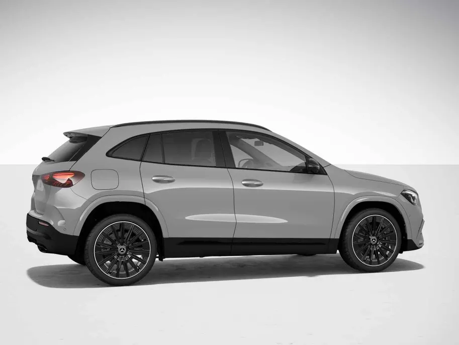 Mercedes-Benz GLA 250 e 140 Years Edition
