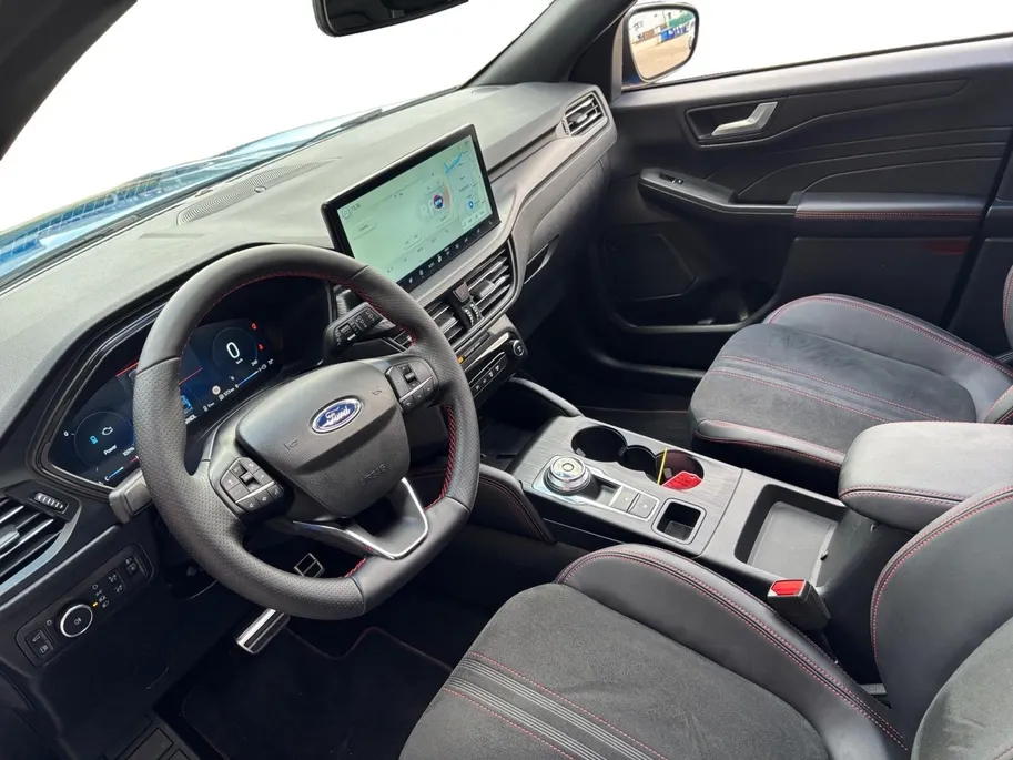 Ford Kuga ST-Line X | Memory stoelen | Trekhaak | B&O audio | Panorama dak