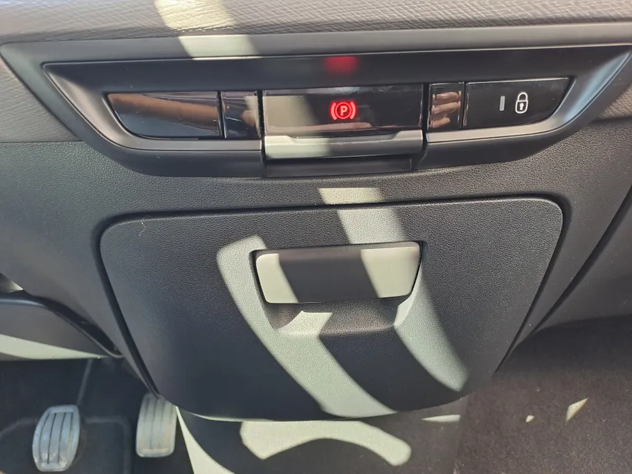 Citroën Grand C4 Spacetourer 7 Persoons 1.2 PureTech | Clima | Cruise control | 3e zitrij | Bluetooth | 7 - ZITTER | 7 - PERSONEN