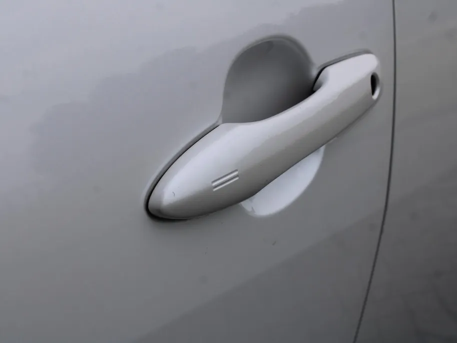 Mazda 2 Hybrid 1.5 Select | Airco | 16' LM | Android / Apple carplay | PDC | Camera | Keyless |