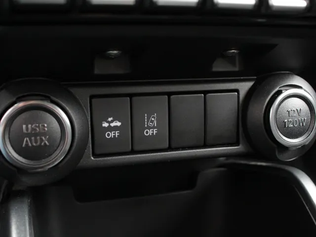 Suzuki Ignis 1.2 Smart Hybrid Style | Clima | Cruise | Navi | Camera | Lm-Velgen