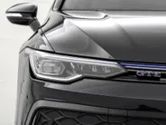 Volkswagen Golf 1.5 272pk DSG eHybrid GTE · Panoramadak · Wegklapbare Trekhaak · Camera · Apple/Android Car Play · 18'' Inch · Garantie t/m 16-10-2030 of 100.000km