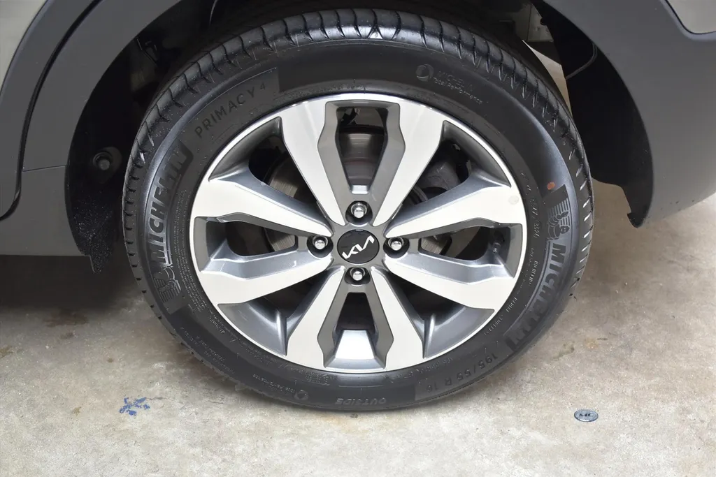 Kia Stonic 1.0 T-GDi MHEV 100pk DCT7 DynamicPlusLine