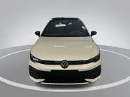 Volkswagen Golf 1.5 272pk DSG eHybrid GTE · Panoramadak · Camera · Head-Up Display · Matrix LED · Dodehoeksensor · Stuur- & Stoelverwarming · Garantie t/m 09-11-2030 of 100.000km