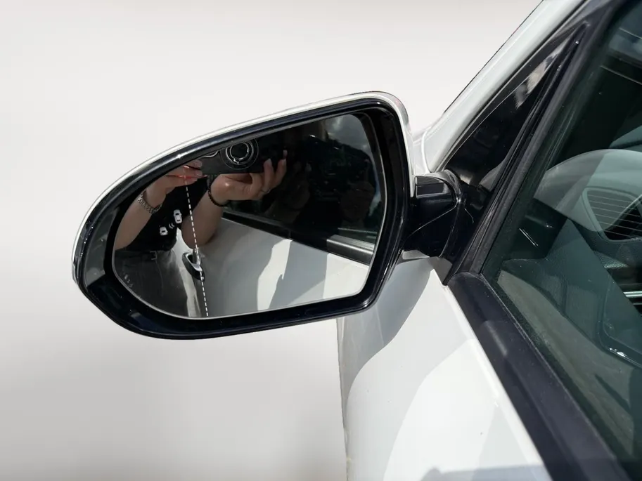 Kia e-Niro ExecutiveLine 64 kWh | Cruise Control | Climate Control | Camera | Navigatie | Stoelverwarming | Stoelventilatie | Stuurverwarming |