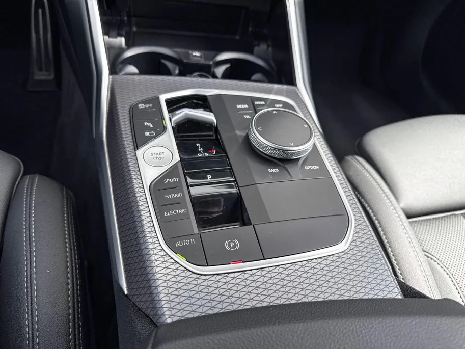 BMW 3 Serie Touring 330e