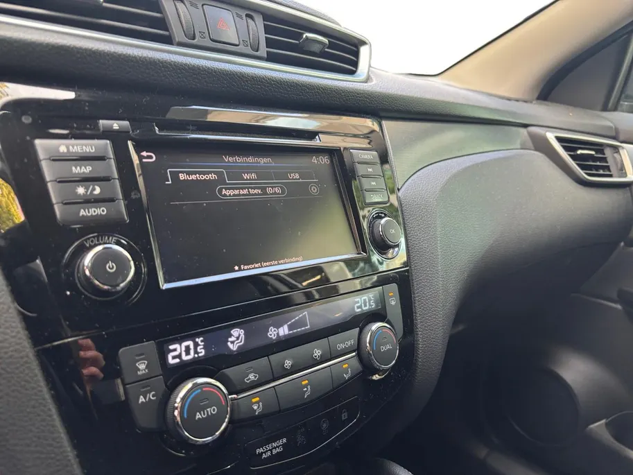 Nissan QASHQAI 1.3 DIG-T Premium Edition | 1e eigenaar | Dealeronderhouden | Elektrische bestuurderstoel | Panorama dak