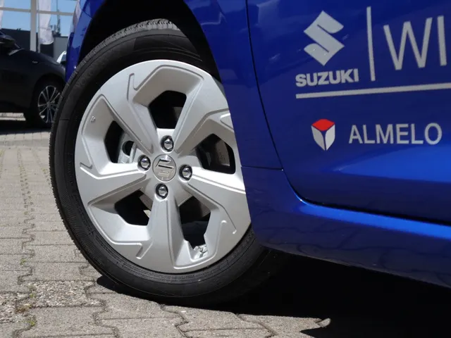 Suzuki Swift 1.2 Select Smart Hybrid