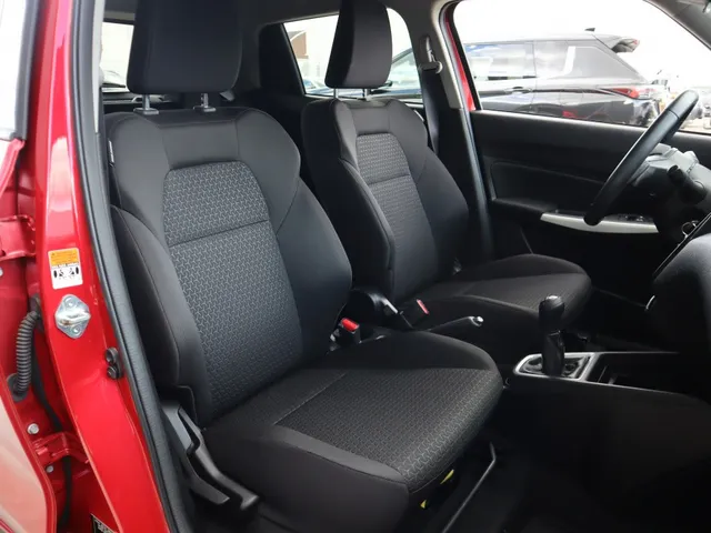 Suzuki Swift 1.0 BoosterJet Select Carplay | Camera