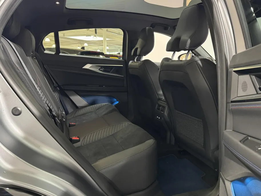 Renault Rafale 200PK E-Tech Full Hybrid Esprit Alpine Automaat | DEMO - Directie auto | Harman Kardon Audio | Head Up Display | Panoramadak | 4 Control | Matrix LED Koplampen | Camera | Climate Control | Apple CarPlay/Android Auto |