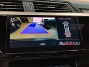 Audi e-tron 55 quattro S Line 300kW/408PK 95 kWh · Panoramadak · Camera + Parkeersensoren · Drive select