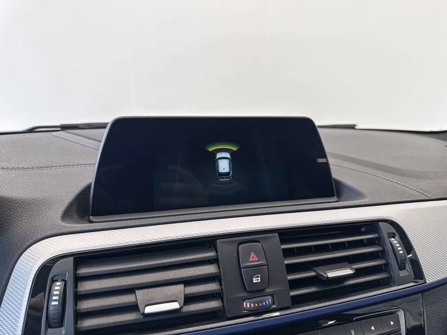 BMW 1 Serie 3-deurs 118i Steptronic Edition