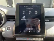 Renault Clio 1.6 E-Tech Full Hybrid 145 techno | Automaat | Navigatie | Apple Carplay & Android Auto | LMV | Cruise & Climate Control | Camera | Parkeersensoren | 12 Maanden BOVAG Garantie