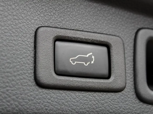 Subaru Forester 2.0 Premium Automaat | Navi | Cruise | Leder | Panodak | Lm-Velgen | Trekhaak
