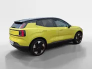 Volvo EX30 Single Motor Extended Range Ultra 69 kWh | Zeer compleet | Panoramadak | Harman Kardon Audio | 360 graden camera | Stoel & stuurverwarming | Bovag garantie | NAP