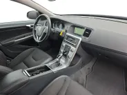 Volvo S60 1.5 T2 Kinetic | Automaat | Stoelverwarming | Navigatie | Climate Control | Goed onderhouden! | 12 maanden garantie! |